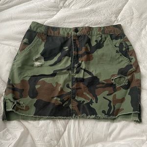 Forever 21 Camo Skirt